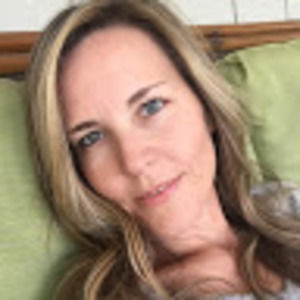 Meet your Posher, Anitra